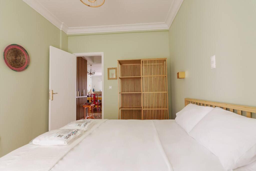 Iphigenia 2 Bedroom Retro Downtown Apartment Афины Экстерьер фото